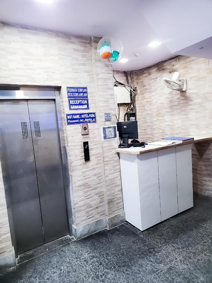 Roomshala 122 Hotel Park View - Near Adarsh Nagar ニューデリー エクステリア 写真